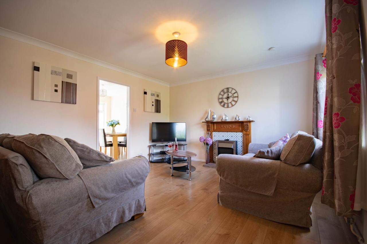 3-Bedroom House With Garden, Conservatory, In Centre Of Worcester Dış mekan fotoğraf