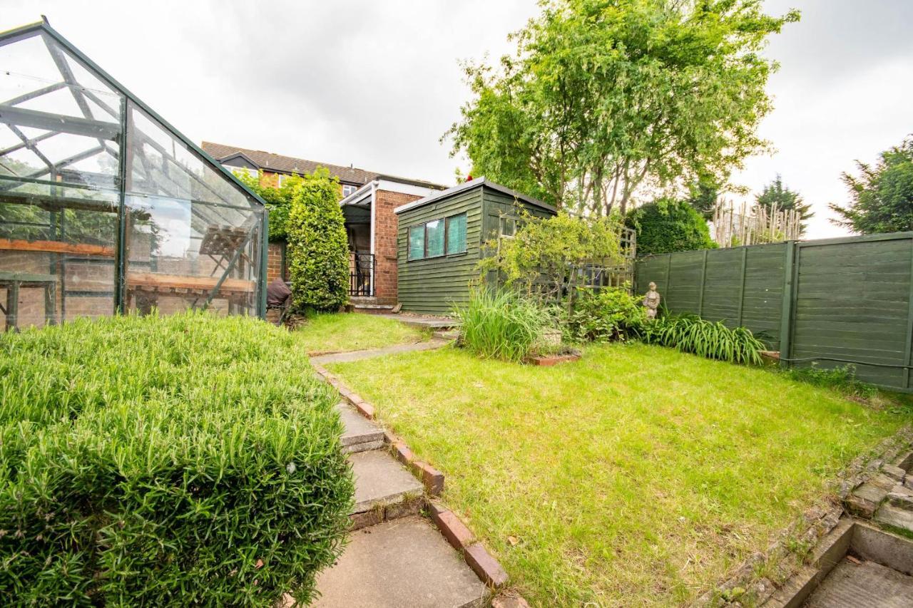 3-Bedroom House With Garden, Conservatory, In Centre Of Worcester Dış mekan fotoğraf