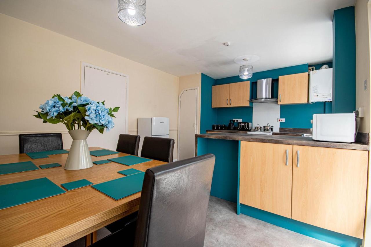 3-Bedroom House With Garden, Conservatory, In Centre Of Worcester Dış mekan fotoğraf